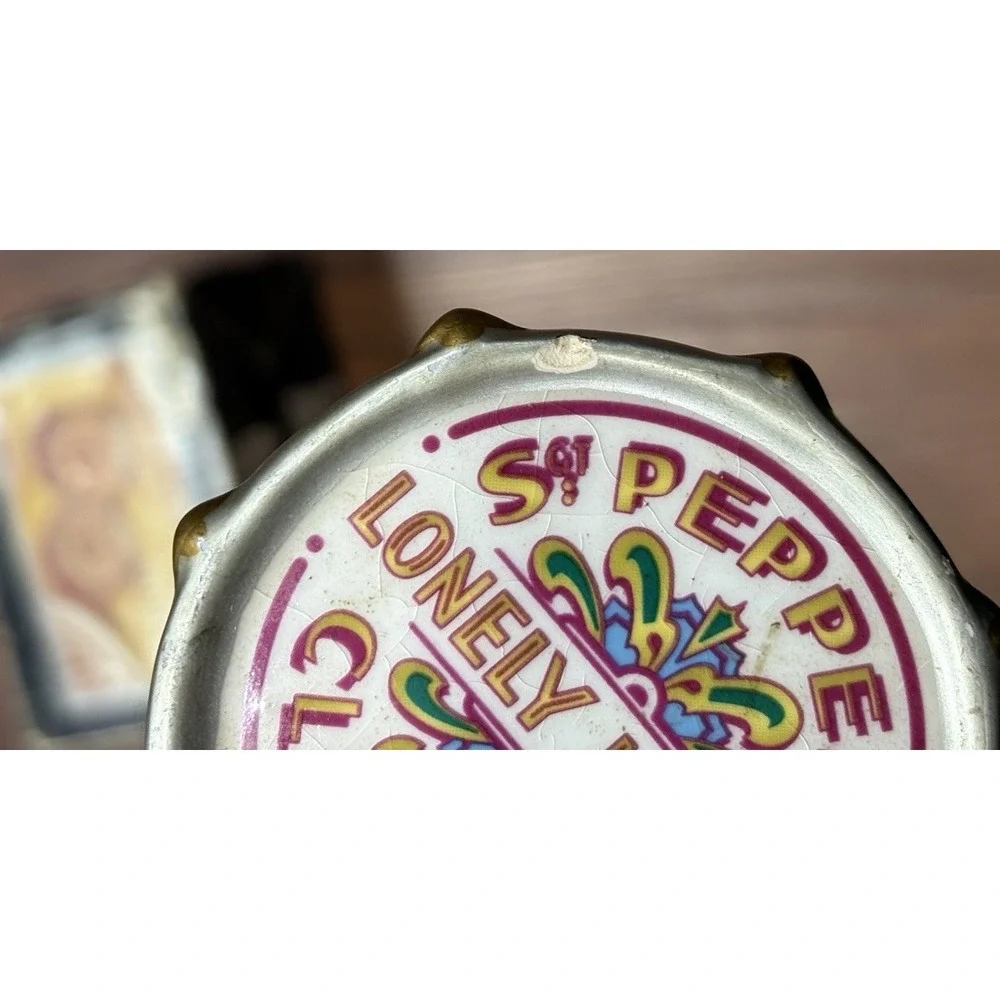 Beatles Sgt. Peppers Salt & Pepper Shakers W/Box‎ Vandor 1999
